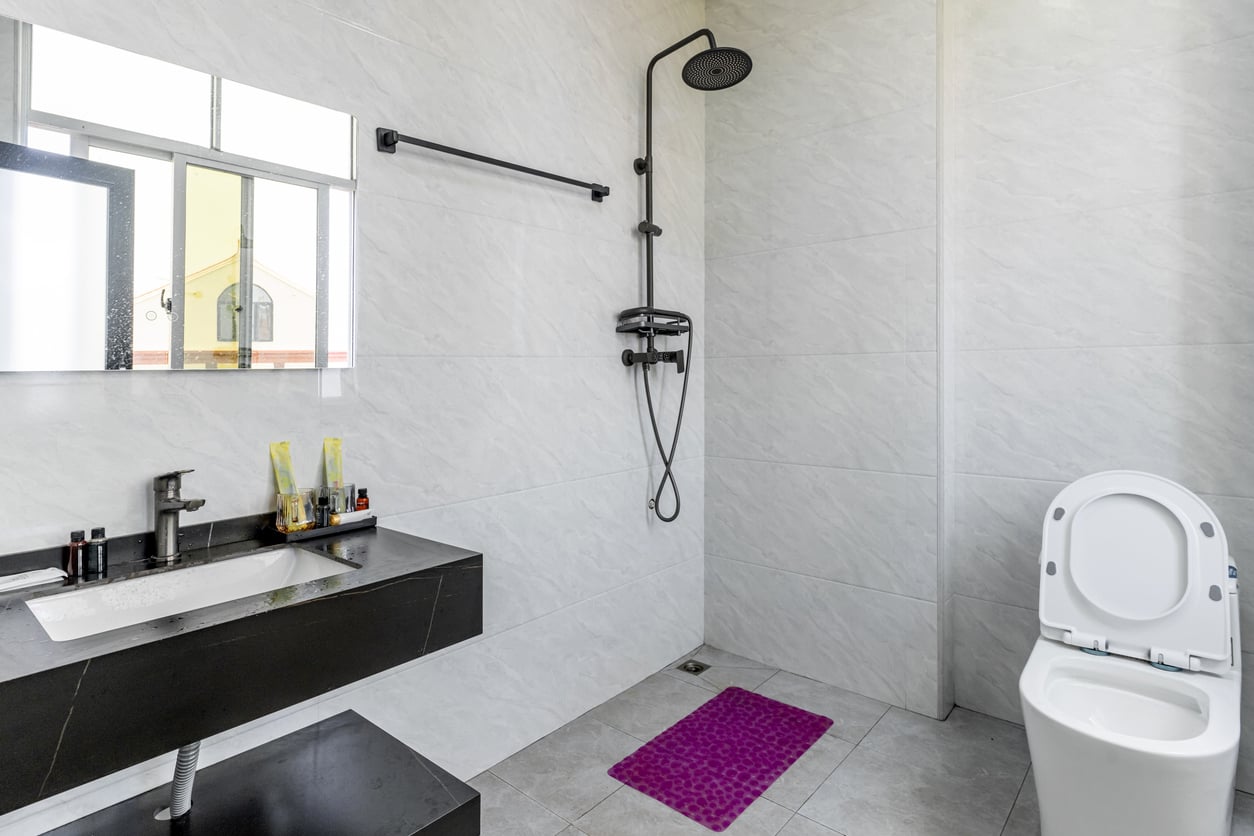 A bathroom in a homestay